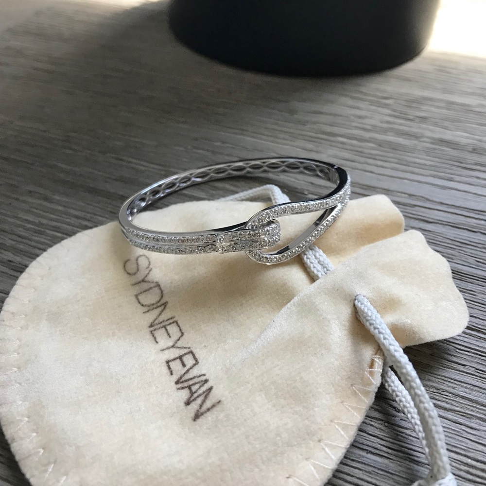 Sydney Evan diamond bracelet